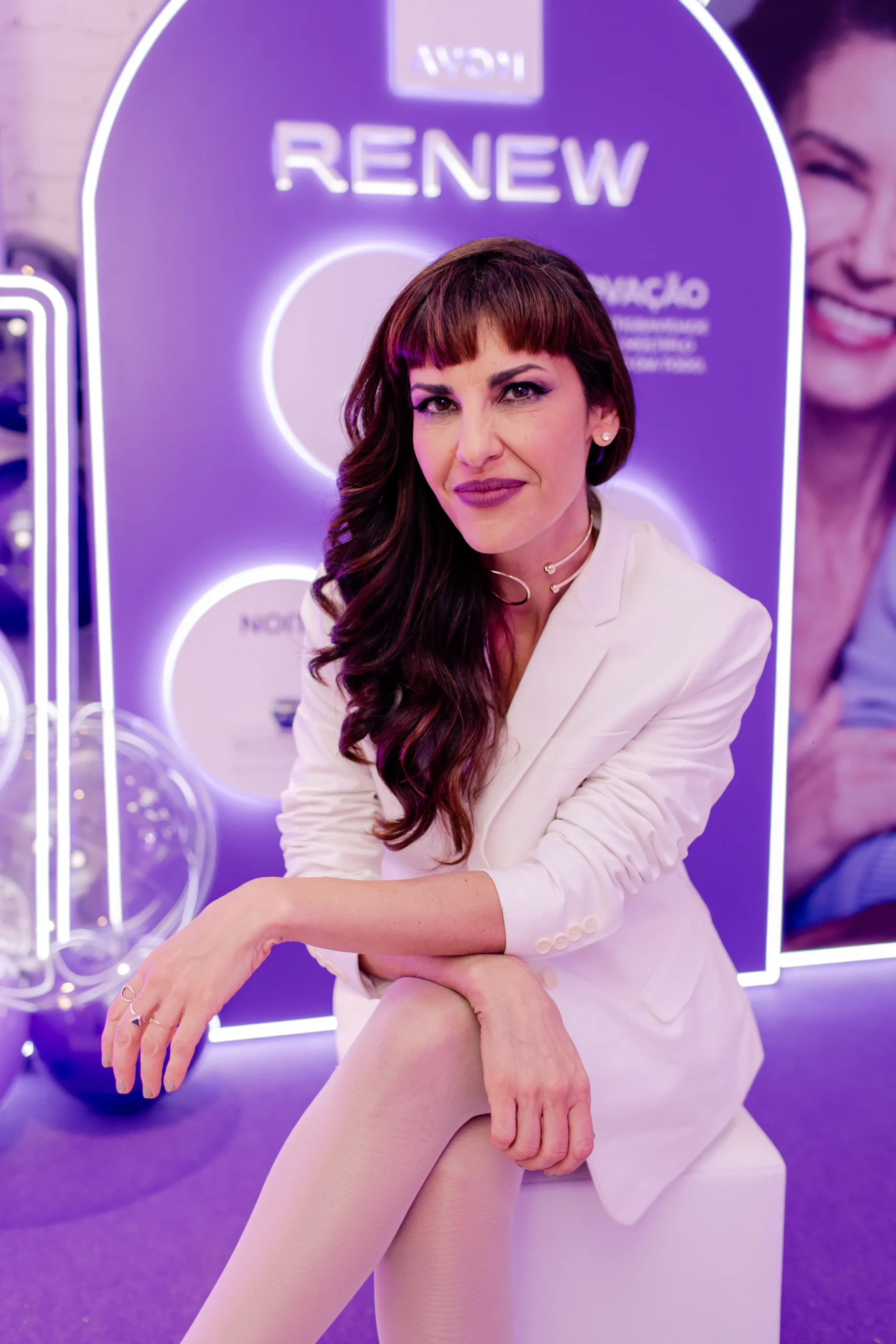 MESTRE DE CERIMÔNIAS | Lançamento Renew Serum Lift | AVON